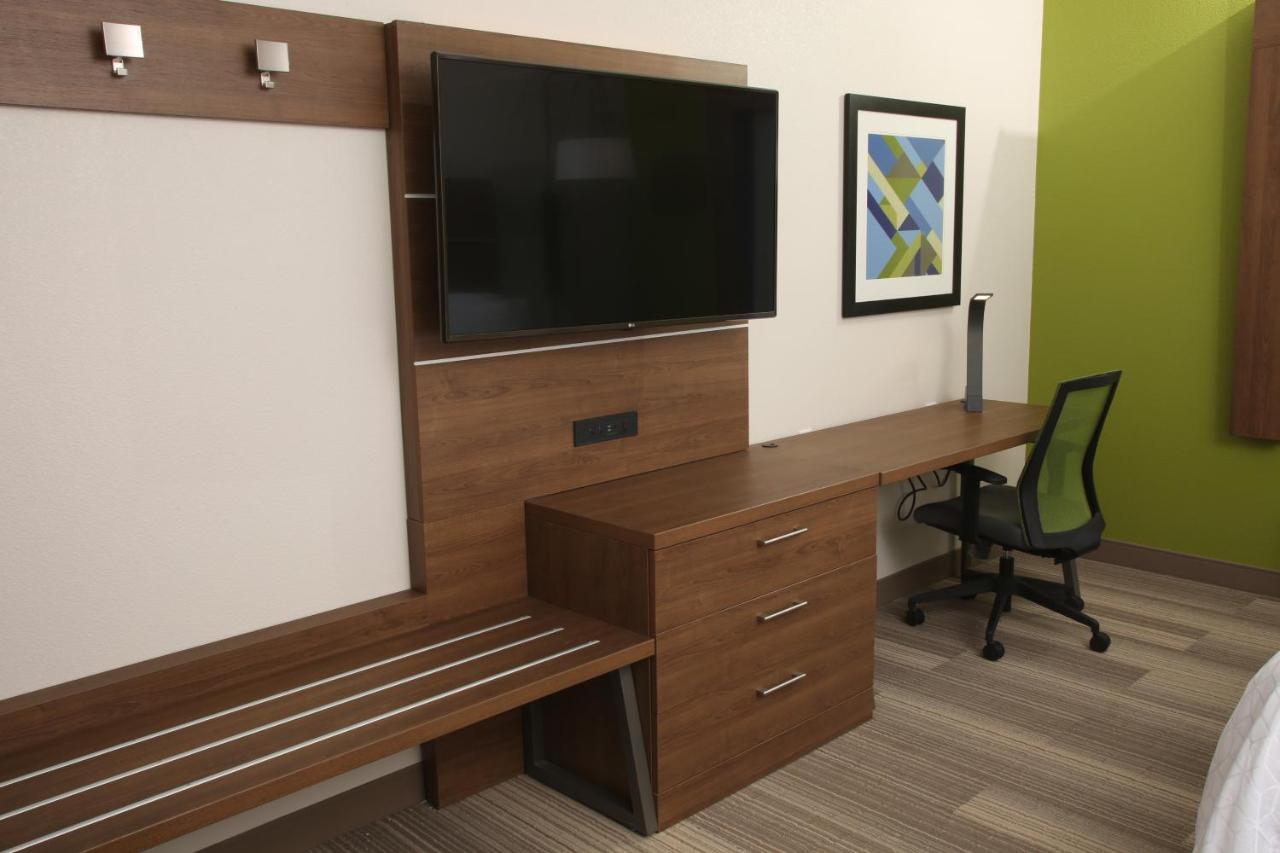 Holiday Inn Express - Mccook By Ihg Екстериор снимка